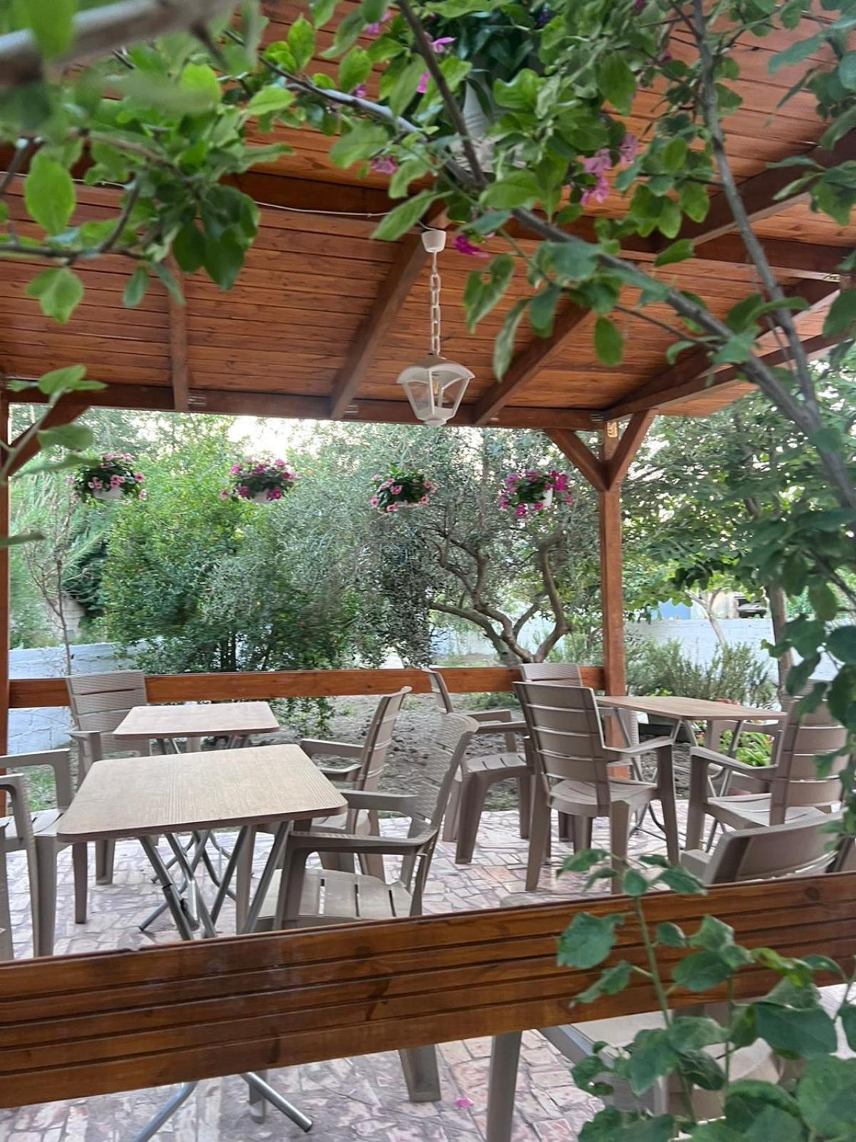 Vila Magis Vlorë Buitenkant foto