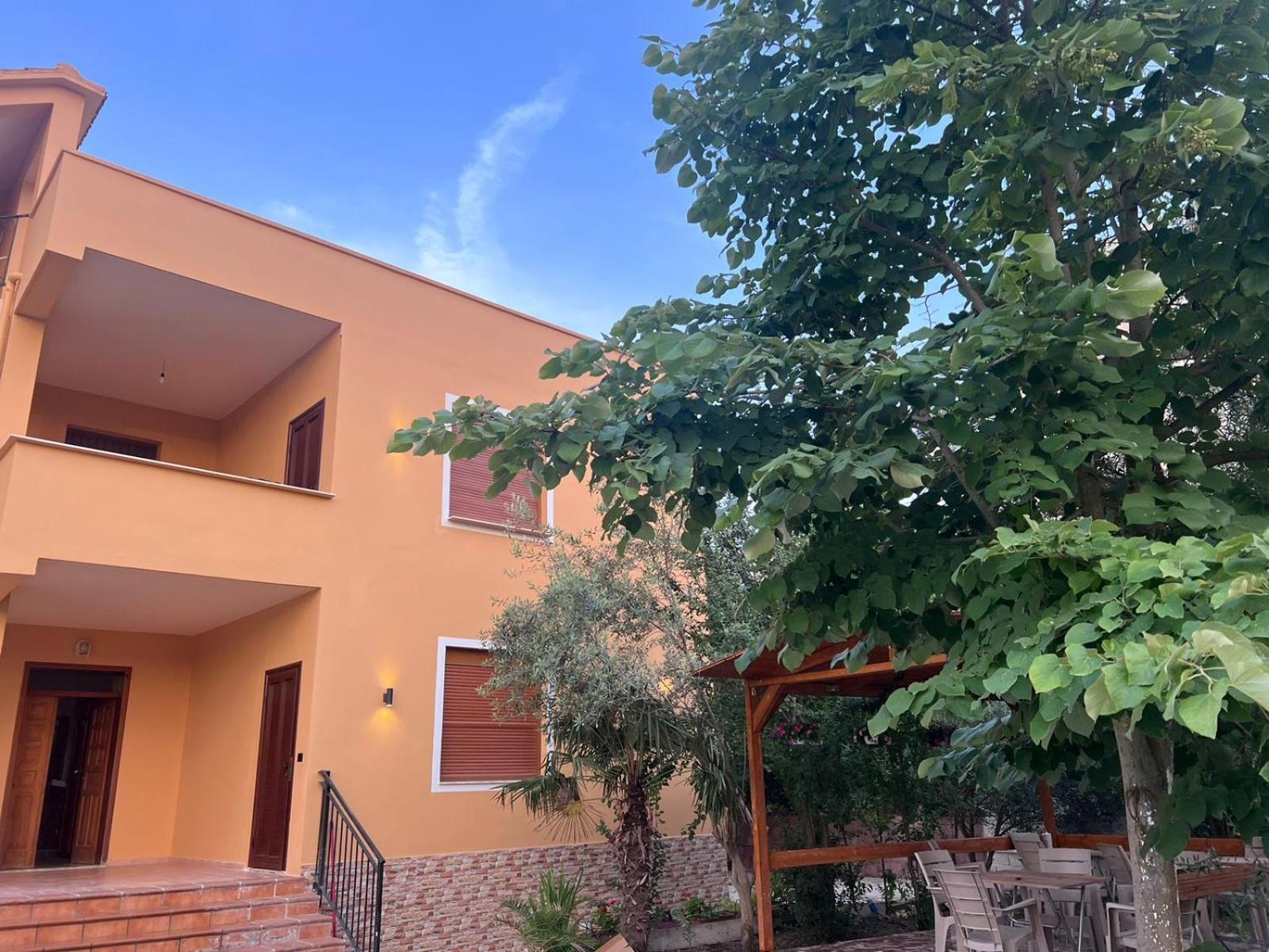 Vila Magis Vlorë Buitenkant foto